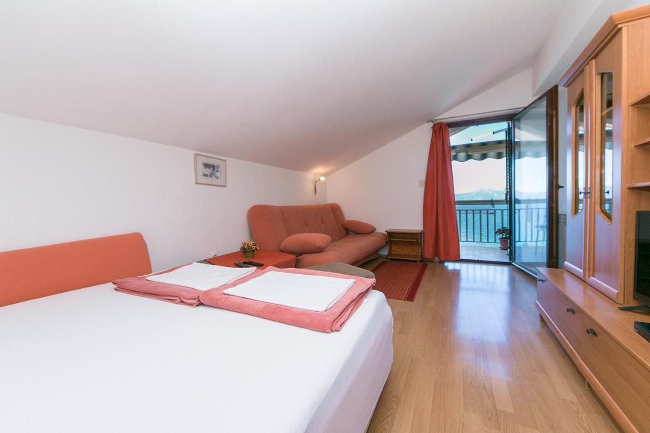 Apartments By The Sea Brist, Makarska - 15714 Podaca Dış mekan fotoğraf